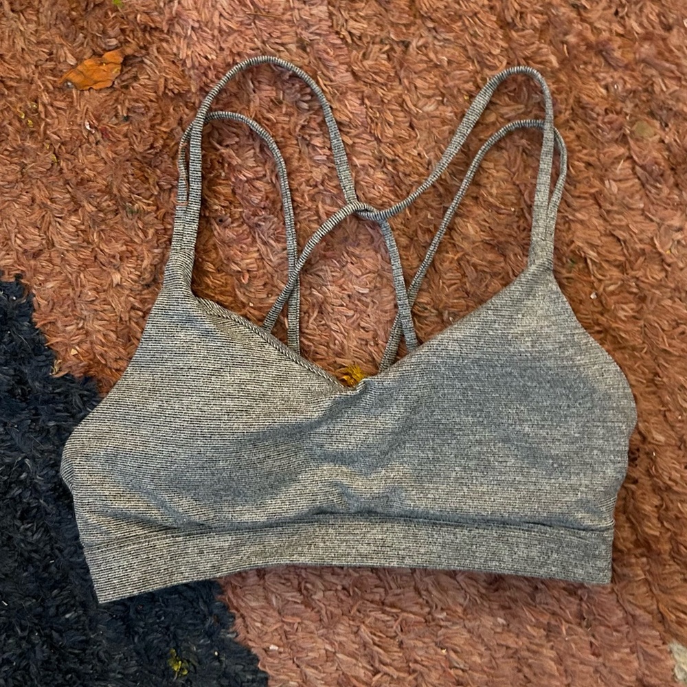 Never worn sports bra size M